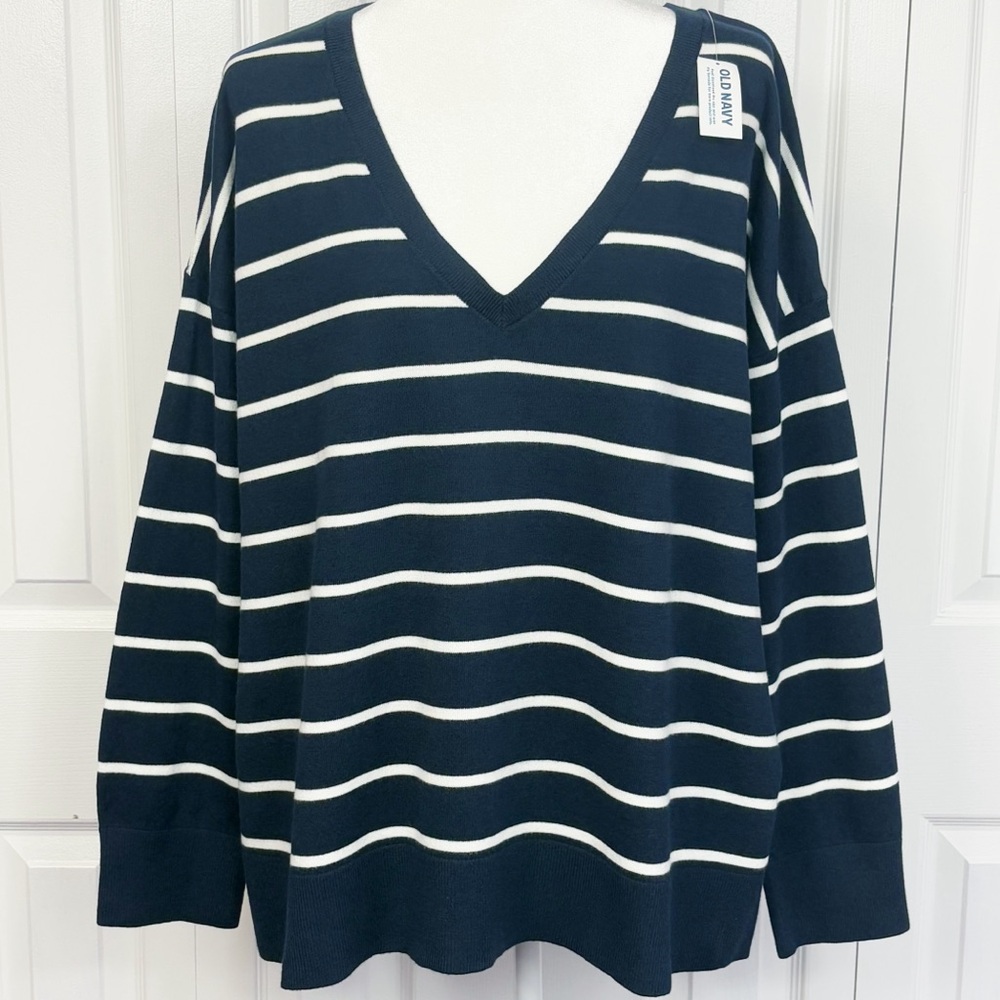 NWT Old Navy Navy Blue & White Stripe SoSoft Lite V-Neck Sweater 2X